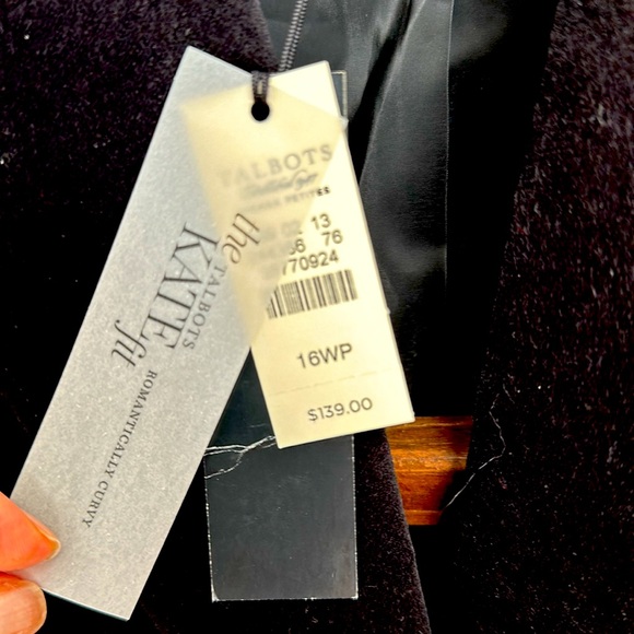 NWT Talbot’s velvet jacket blazer, holiday party ready! 16WP - Picture 4 of 6